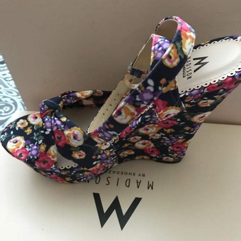 Blue shoes with flowers